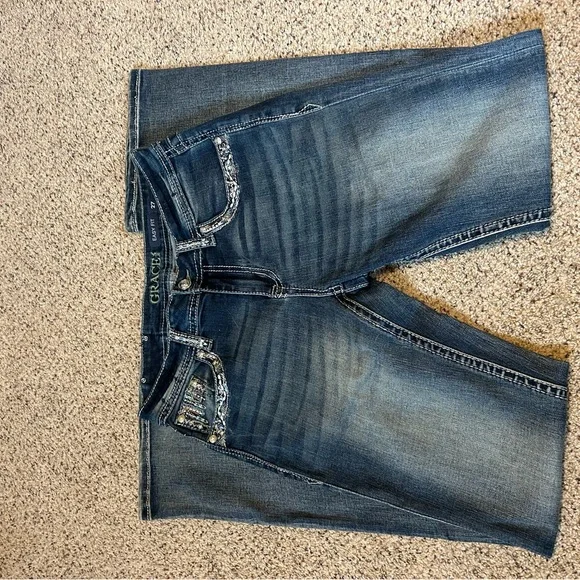 Dark Wash Embellished Pocket Women’s Jeans - Picture 3 of 6